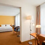 Western Am Strassberger Tor Otel Plauen