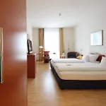 Otel Western Am Strassberger Tor Plauen