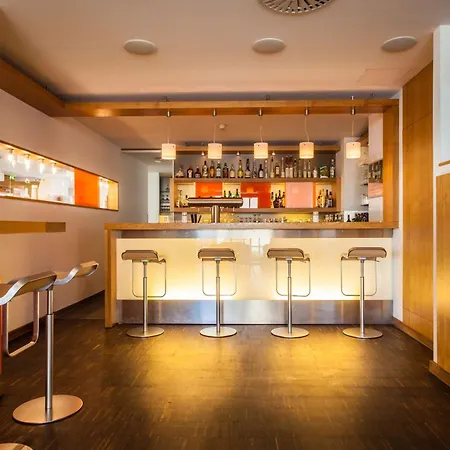 Western Am Strassberger Tor Hotell Plauen