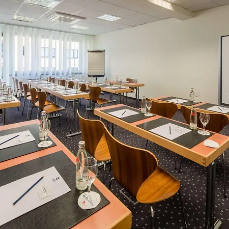 Western Am Strassberger Tor Hotel Plauen