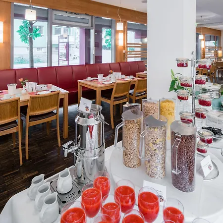 Hotel Western Am Strassberger Tor 4*