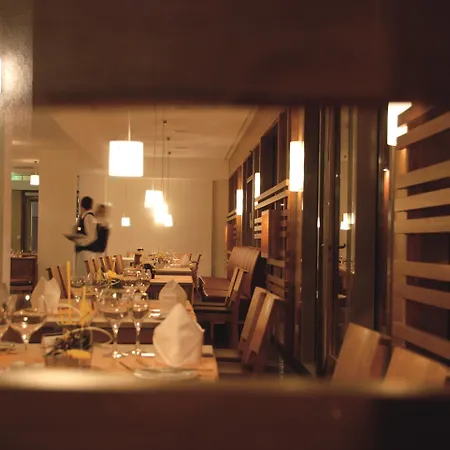 Western Am Strassberger Tor Hotel Plauen
