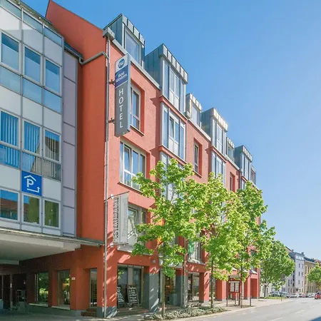 Western Am Strassberger Tor Отель