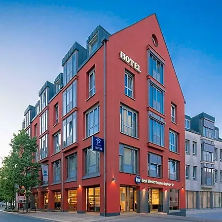 Western Am Strassberger Tor 4*