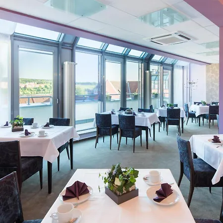 Western Am Strassberger Tor 4*