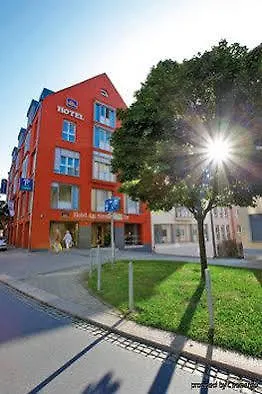 Western Am Strassberger Tor מלון פלאואן