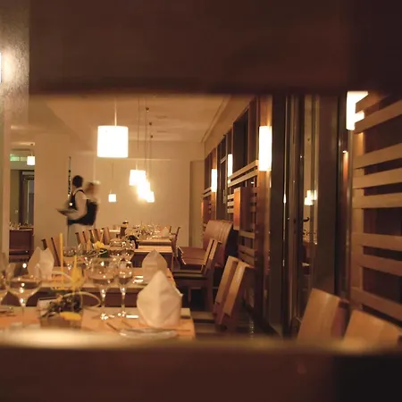 Western Am Strassberger Tor Hotel 4*