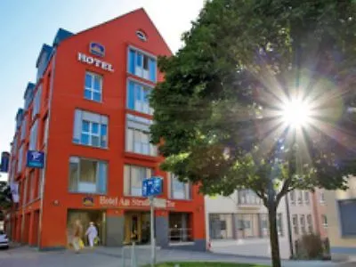Hotell Western Am Strassberger Tor