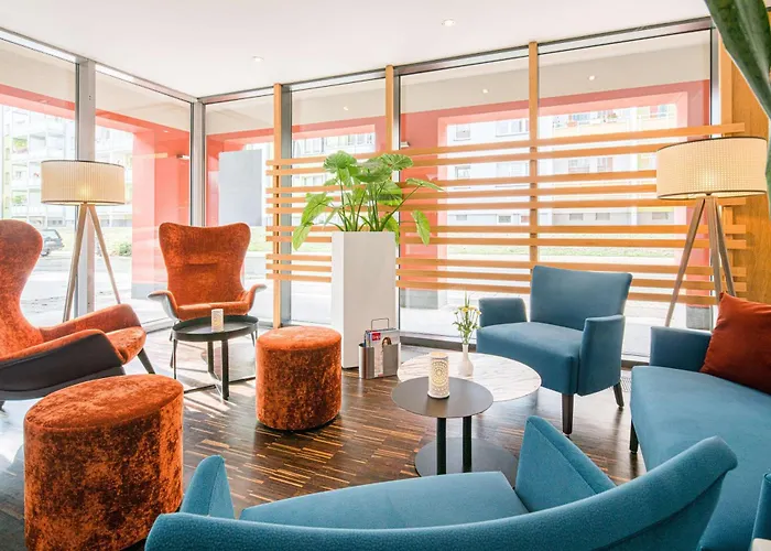 Отель Western Am Strassberger Tor 4*