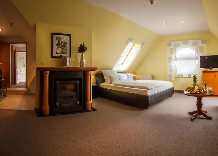 Western Am Strassberger Tor 4*