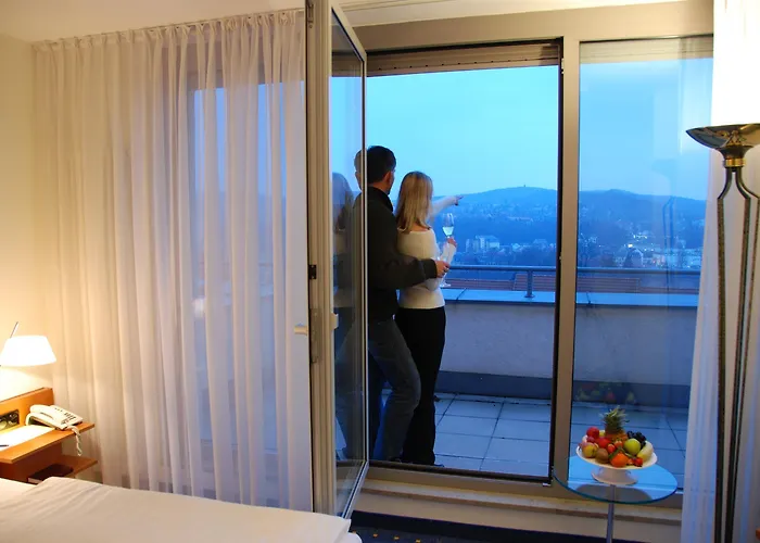 Western Am Strassberger Tor Отель 4*