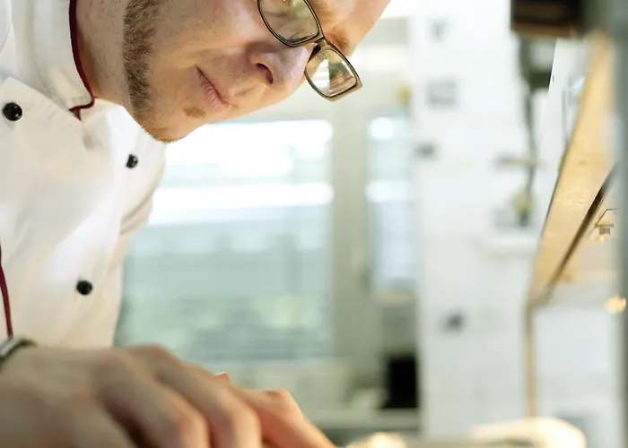 Western Am Strassberger Tor Отель